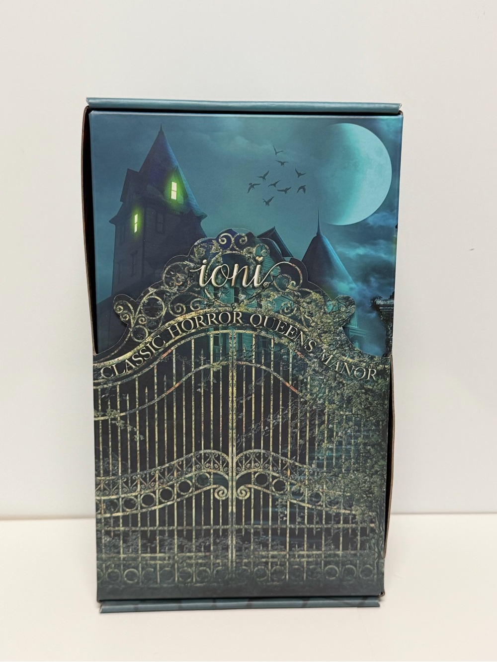 Toni Classic Horror Queen's Manor Decorative Box - Teal & Gold